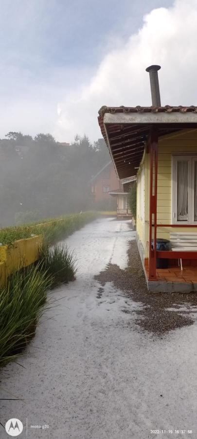 Chale Recanto Das Flores Campos do Jordão Buitenkant foto